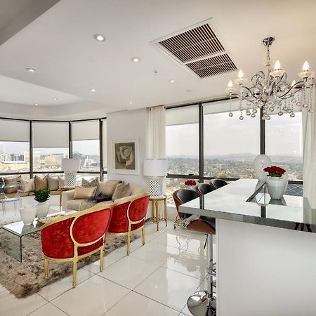 Sandton Skye Premium Suites & Penthouses ヨハネスブルグ エクステリア 写真