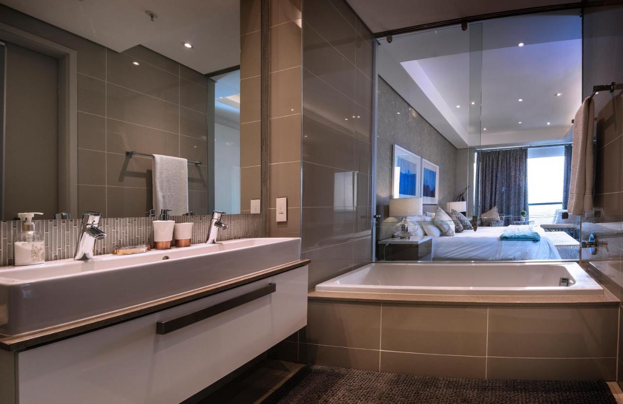 Sandton Skye Premium Suites & Penthouses ヨハネスブルグ エクステリア 写真
