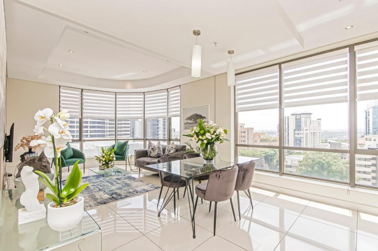 Sandton Skye Premium Suites & Penthouses ヨハネスブルグ エクステリア 写真