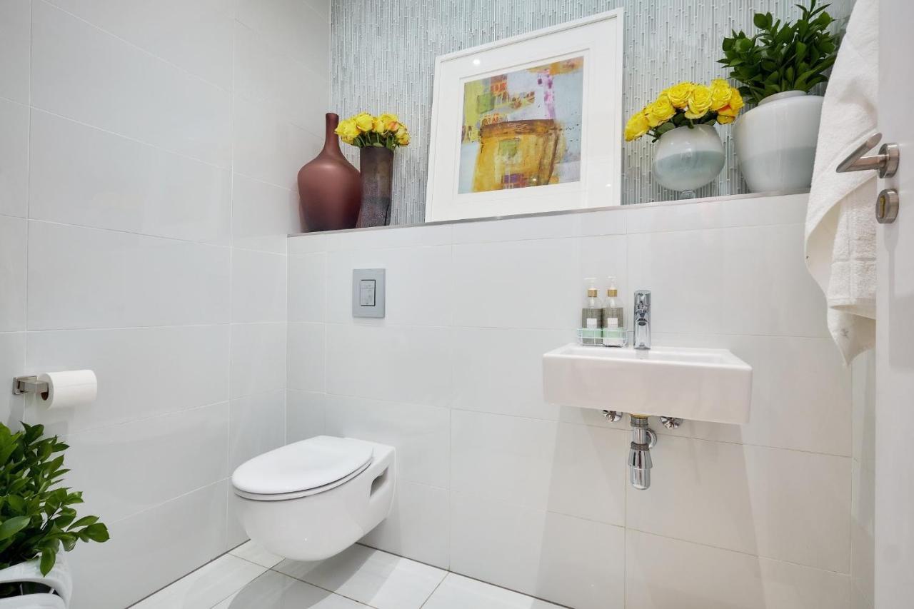 Sandton Skye Premium Suites & Penthouses ヨハネスブルグ エクステリア 写真
