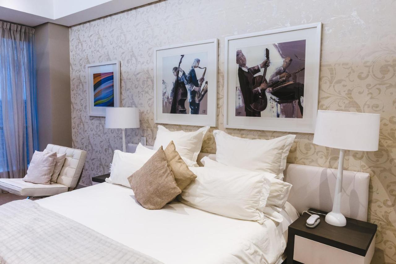 Sandton Skye Premium Suites & Penthouses ヨハネスブルグ エクステリア 写真