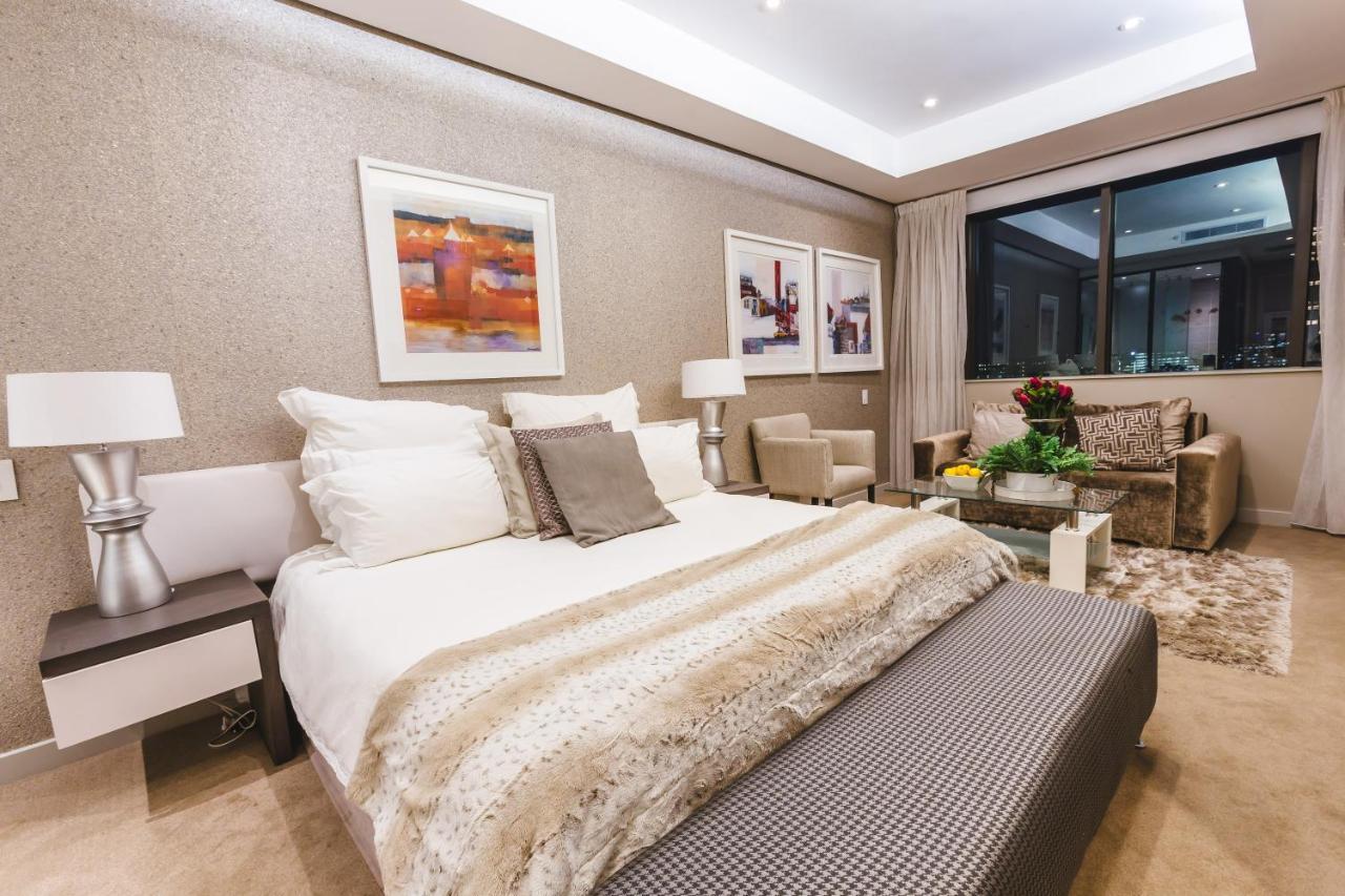 Sandton Skye Premium Suites & Penthouses ヨハネスブルグ エクステリア 写真