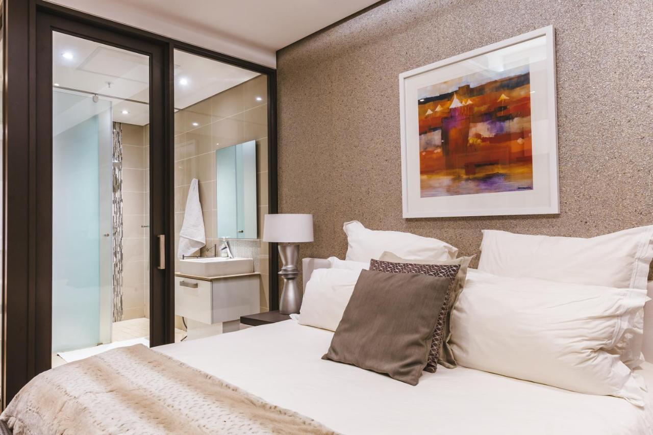Sandton Skye Premium Suites & Penthouses ヨハネスブルグ エクステリア 写真