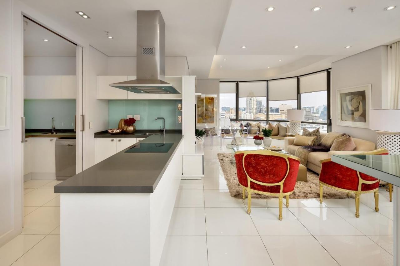 Sandton Skye Premium Suites & Penthouses ヨハネスブルグ エクステリア 写真